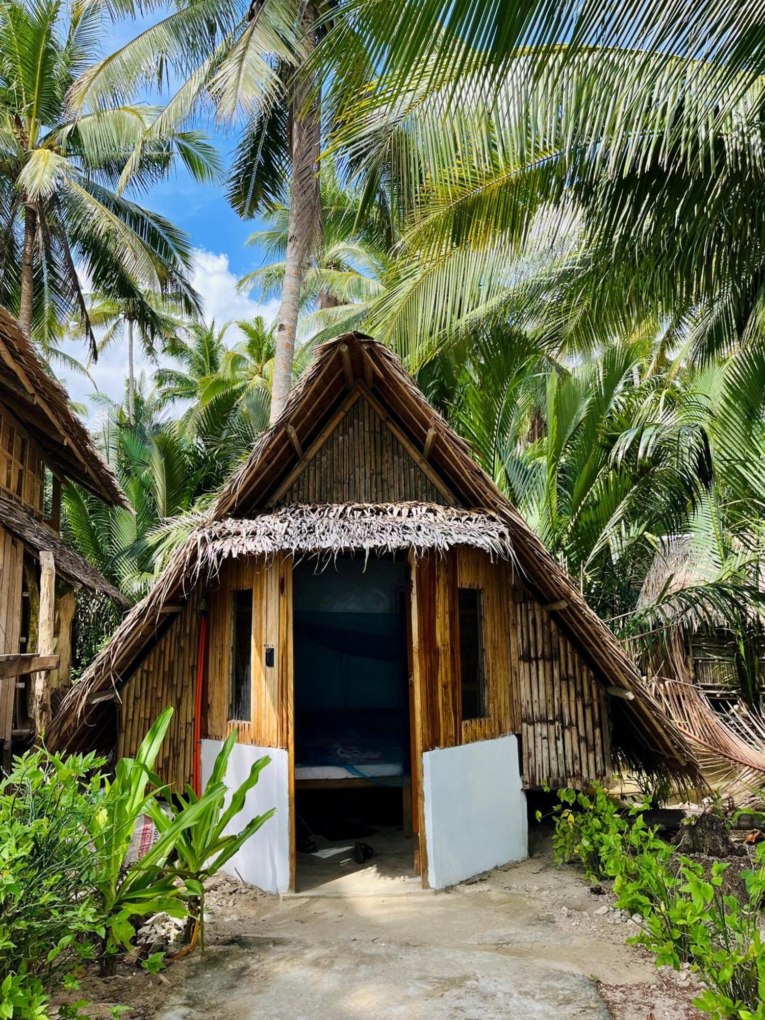 Efrena Agro Tourism Beach El Nido Exterior photo